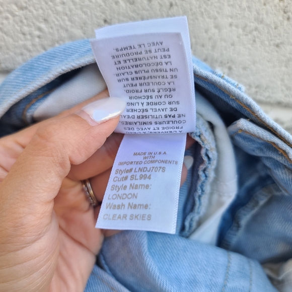 SLVRLAKE | London High Rise Straight Jeans in Clear Skies Light Wash Size 26 - Picture 13 of 13